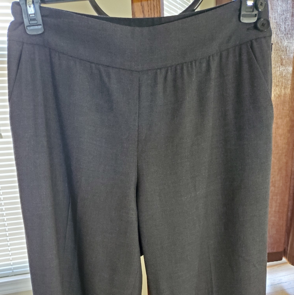 SIGNATURE SAKS FIFTH AVENUE WOMEN'S PANT SIZE 10